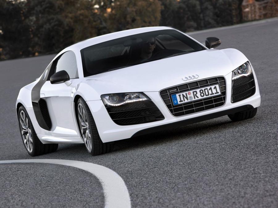  Audi R8 V10 2009 года  (EU) (фото 37 из 40)
